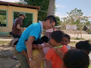 台風で被災した子供たちへの支援（フィリピン）